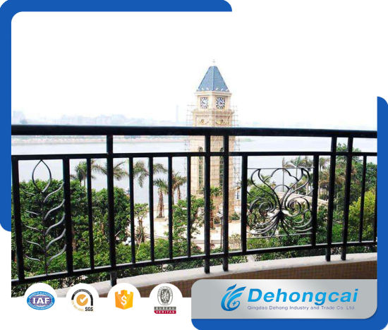 Valla de balcón ornamental de seguridad de hierro forjado galvanizado con recubrimiento en polvo