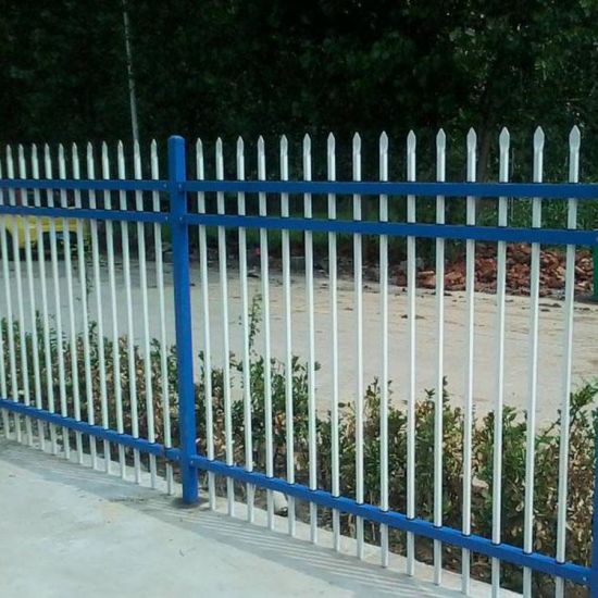 Fuente de la fábrica de diseño de cercas, puertas